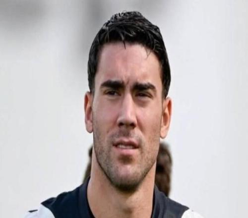 跟隊(duì)：尤文目前沒(méi)計(jì)劃和DV9會(huì)面談續(xù)約，米蘭在關(guān)注但尚未報(bào)價(jià)