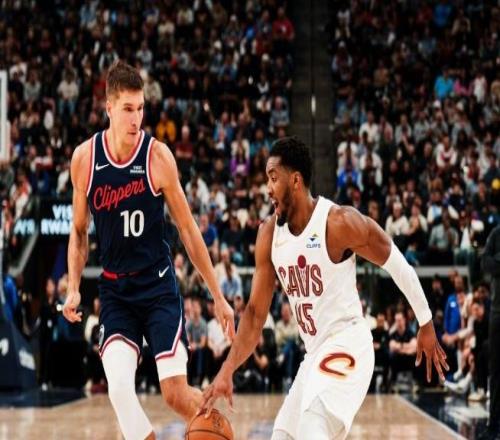 米切爾29+5+9+4阿倫兩雙，小卡25分難救主，騎士33分血洗快船