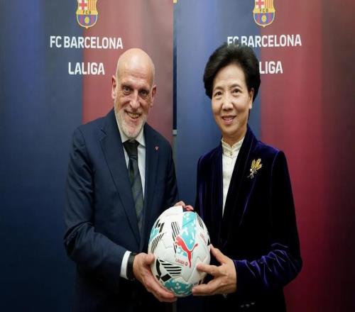 熱身賽：山東泰山U18梯隊(duì)12巴薩梯隊(duì)宋凱、安東尼奧督戰(zhàn)