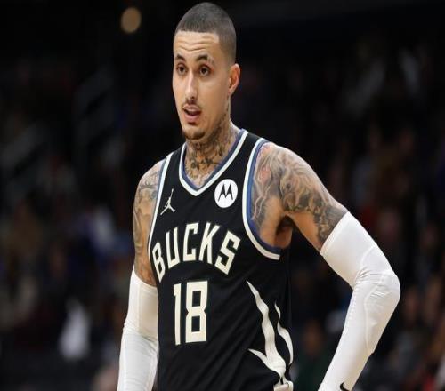 墨菲狂砍44分難救主NBA雄鹿141137鵜鶘