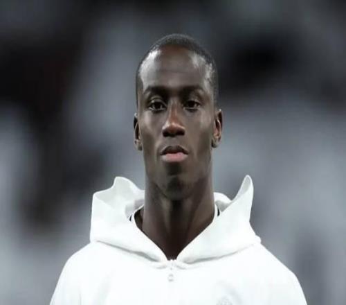 ESPN：皇馬希望恩德里克今夏回歸高層希望門迪能轉(zhuǎn)會(huì)離隊(duì)