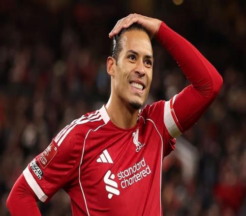 古利特：范戴克本賽季確實(shí)犯了不少錯(cuò)誤，有些失誤非常反常