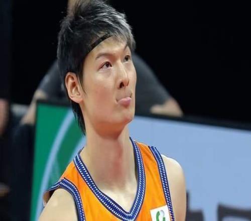 遭央視無視！今晚8點，廣東再斗上海，杜鋒復(fù)仇戰(zhàn)，11冠王恐遭3殺