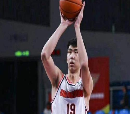 籃板第1！蓋帽第1！杜鋒棄徒強(qiáng)勢逆襲，堪稱勵志哥，獲郭士強(qiáng)認(rèn)可