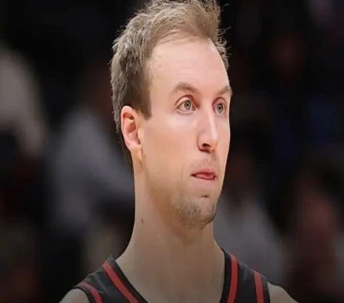 湖人終于有動靜了！送走文特森！