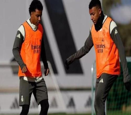 世體：羅德里戈右腿出現(xiàn)超負荷情況，今日未參加球隊合練