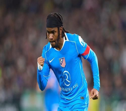 每體：盧克曼曾兩次被推薦給巴薩，但均未被巴薩采納