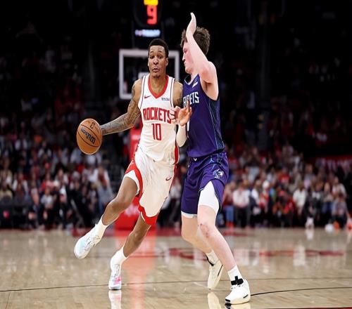 逆向行駛火箭慘敗黃蜂但鋒線新星竟然在攻防兩端都表現尚可