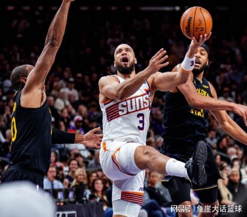 勇士逆轉(zhuǎn)！格林5+5庫(kù)里很興奮，火箭棄將24+6犯錯(cuò)，梅爾頓2人立功