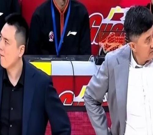 CBA杯八進四焦點戰(zhàn)：廣東殘陣挑戰(zhàn)衛(wèi)冕冠軍，單場決勝引爆關注