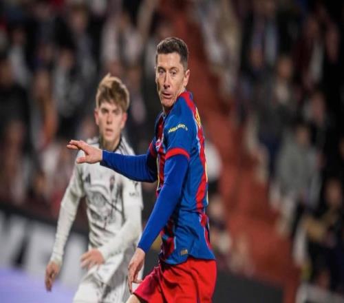 記者：巴薩正在考慮續(xù)約萊萬(wàn)，但球員必須接受降薪