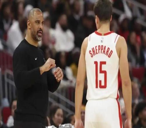 火箭打法太雞肋了！沒三分完全逆版本，烏度卡無進(jìn)攻戰(zhàn)術(shù)摧毀上限