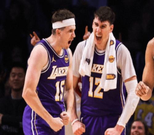 里夫斯35+6湖人終結(jié)76人5連勝東契奇?zhèn)硕鞅鹊?5+7+7