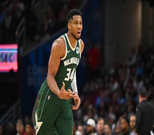 啥隊(duì)有這配置記者：某球隊(duì)放棄字母哥因擔(dān)心其不想當(dāng)老二