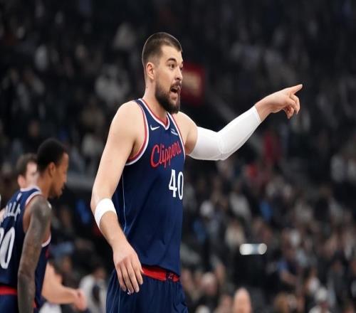 吃下祖巴茨沒(méi)有問(wèn)題，問(wèn)題是步行者為什么要送給快船這么多籌碼