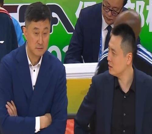 上海主帥盧偉展望半決賽對(duì)陣山東：需要更多的年輕球員承擔(dān)責(zé)任