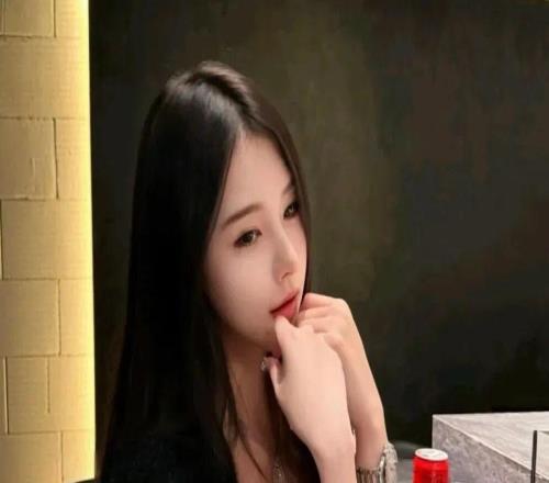 老詹旁邊又來了一個神射手！！