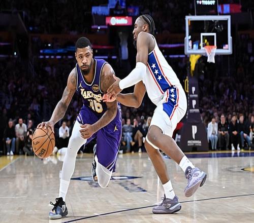 最后一節(jié)大殺四方，但湖人后場大閘在前三節(jié)的表現(xiàn)卻堪稱災(zāi)難