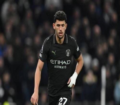 努內斯：一開始并不想踢右后衛(wèi)，但現在對踢這個位置充滿信心