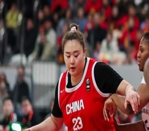 太棒了！中國(guó)女籃新年首秀狂贏56分，卻遭媒體人吐槽：沒啥意義