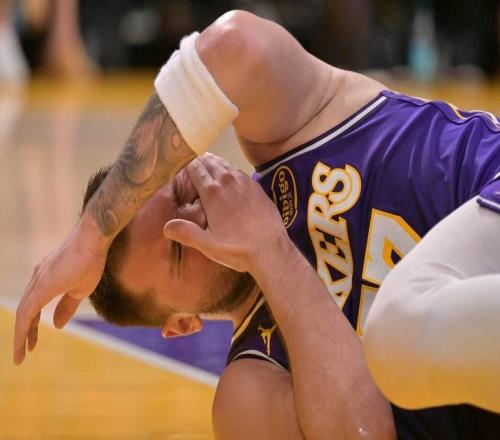 好消息，湖人隊東契奇?zhèn)閲乐爻潭缺坏?，能否出?zhàn)勇士仍存疑