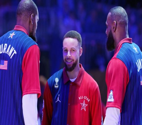 年薪5000萬美金，41分+45分+55分！NBA最不幸超巨，你也該離開了