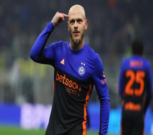 他，創(chuàng)造了歷史！