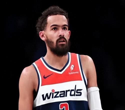 封神！奇才總經(jīng)理用2份垃圾合同換2位頂級球星，濃眉放話沖東一