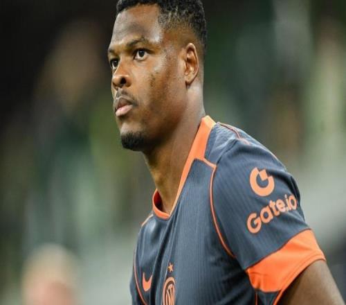 還是要走！國米跟隊發(fā)文證實，荷蘭飛翼與藍黑軍團“緣分已盡”