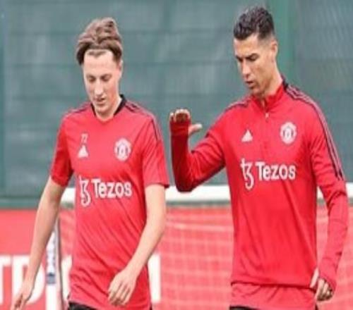 前曼聯(lián)青訓小薩維奇：和偶像C羅踢球我時不時要掐自己