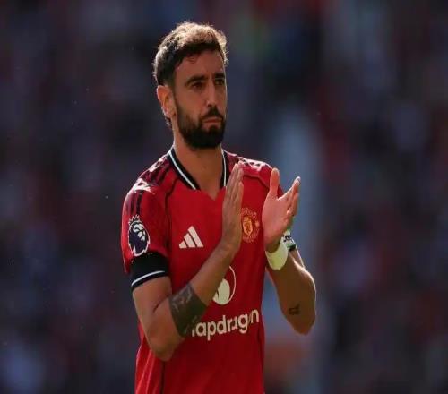 曼聯(lián)20熱刺，賽后評分：B費8.9分最高，賽斯科搞笑頭球，最低分