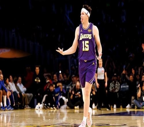 后場(chǎng)大將復(fù)出后第二場(chǎng)立刻爆砍高分，湖人的戰(zhàn)績有望出現(xiàn)回暖