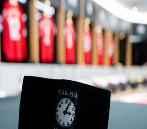 紀(jì)念慕尼黑空難68周年，B費(fèi)將在對(duì)陣熱刺時(shí)佩戴特制隊(duì)長(zhǎng)袖標(biāo)