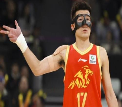 廣廈險(xiǎn)勝吉林挺進(jìn)四強(qiáng)：國(guó)內(nèi)球員總共只得13分，郭士強(qiáng)做對(duì)一件事