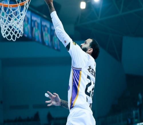 火爆！里勒噴裁判被驅(qū)逐迪亞洛5犯被罰下山西逆轉(zhuǎn)北控進四強