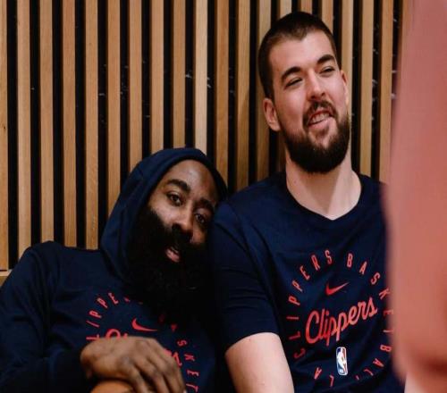 祖巴茨深情告別快船！人生中最艱難時(shí)刻之一永遠(yuǎn)不忘這七年時(shí)光