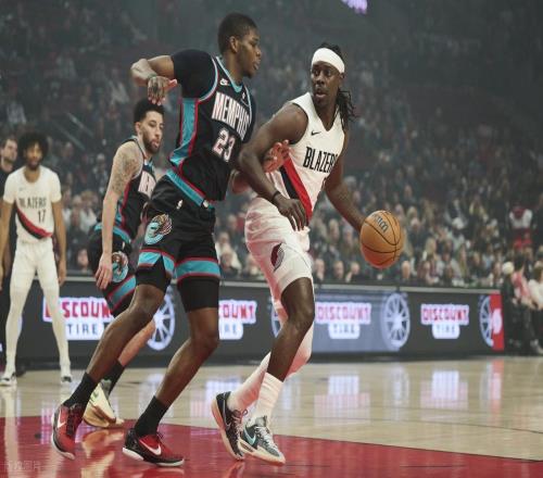 楊瀚森2分2失誤！開(kāi)拓者20分大勝灰熊，止6連?。『嗟律仔泱@艷