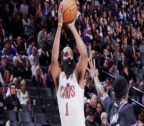 誰還不是個全明星別只顧莫布利！場均14+8+2的他，同樣值得尊重