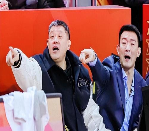 吉林3分惜敗廣廈有投桃報(bào)李之嫌，王博想衛(wèi)冕成功需培養(yǎng)板凳球員