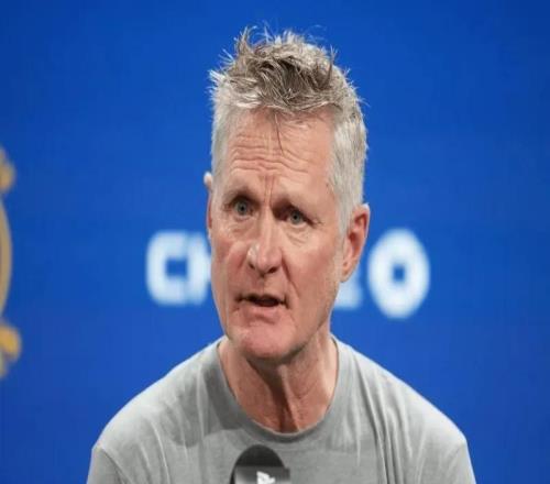 科爾真敢說??！發(fā)布會直指不能對里弗斯伸手，但認可全隊發(fā)揮！