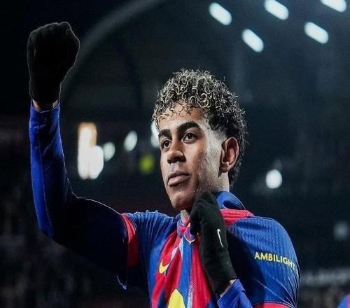 萊萬(wàn)建功比肩梅羅，亞馬爾世界波創(chuàng)生涯紀(jì)錄，巴薩30主場(chǎng)11連勝