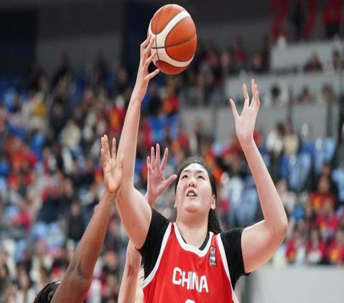 宮魯鳴：今年世界杯要打好，努力彌補(bǔ)去年女籃亞洲杯的遺憾