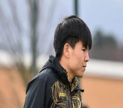 “首秀”踢滿90分鐘，徐彬留洋起跑不錯