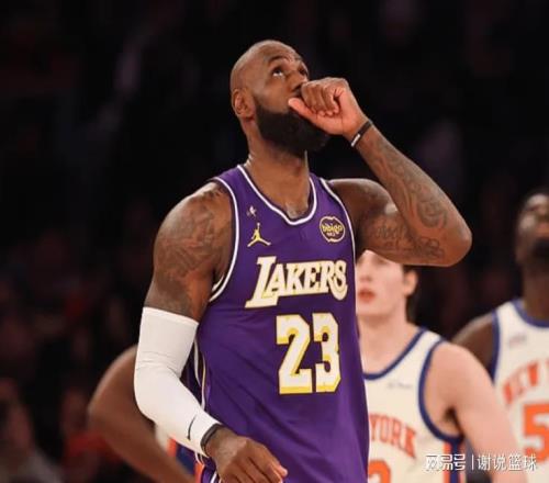 湖人滅殘陣勇士不輕松，詹姆斯疲態(tài)盡顯，多虧眾替補(bǔ)提供支援