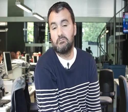 記者嘲諷阿韋洛亞談內(nèi)格雷拉：恭喜你士兵，你的主席以你為榮