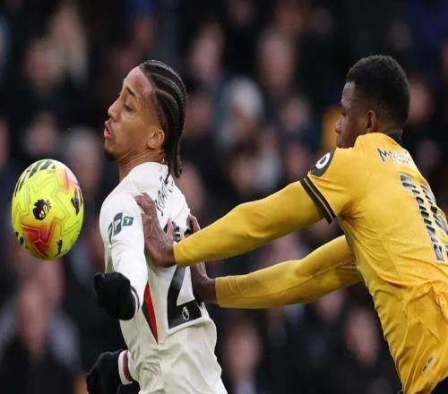 英超第25輪狂勝！切爾西31橫掃墊底狼隊(duì)，帕爾默創(chuàng)歷史戴帽封神