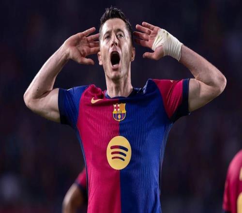 萊萬戲耍后衛(wèi)后破門！轟西甲賽季第10球，1紀(jì)錄延續(xù)15年