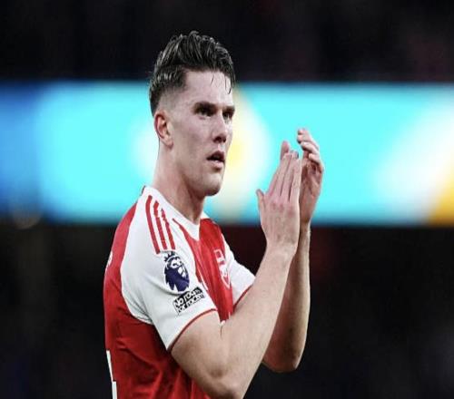 默森：目前無(wú)論是哲凱賴(lài)什還是熱蘇斯首發(fā)表現(xiàn)都不如替補(bǔ)好