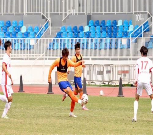 2102！齊魯雙雄瘋狂一日！泰山逆轉(zhuǎn)亞泰西海岸不敵俄超下游隊(duì)