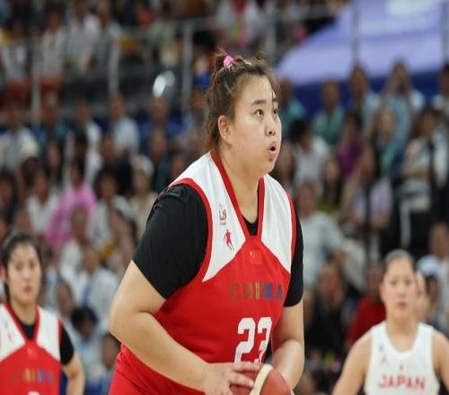 熱身賽宮魯鳴采訪：世界杯目標前6，韓旭或3月歸隊，挖張子宇策應